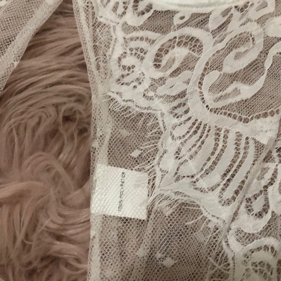 NWT PRINCESS POLLY WHITE LACE BUSTIER BODYSUIT - Picture 2 of 6